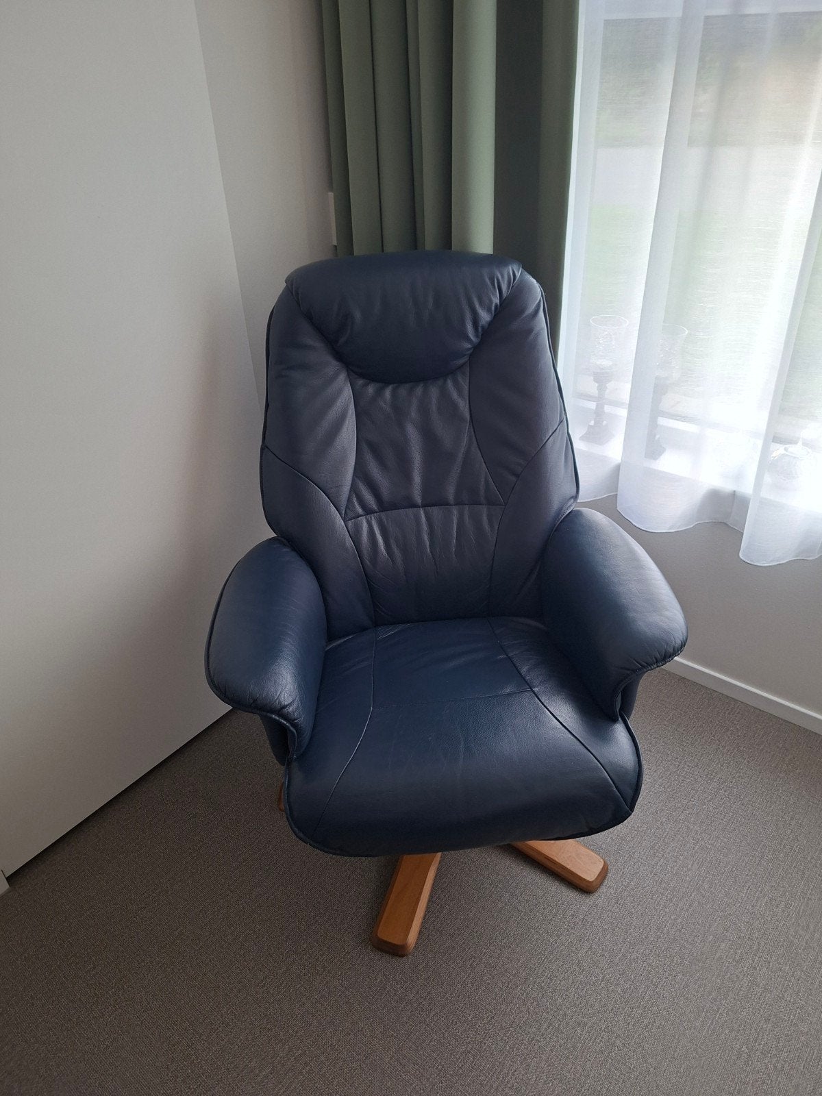 Set van 2 gebruikte draaistoelen - Ophalen in Uithuizen, Ophalen, Gebruikt, Twee, Blauw