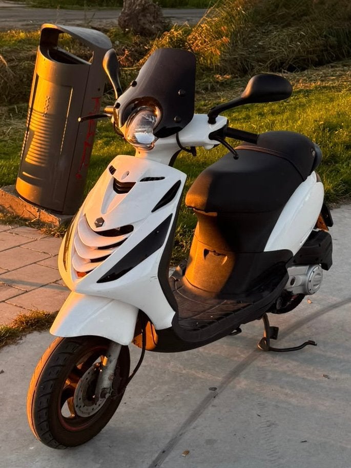 Piaggio Zip 4 takt iget uit 2019 - Goed onderhouden scooter, Ophalen, Maximaal 45 km/u, Zip, Zo goed als nieuw
