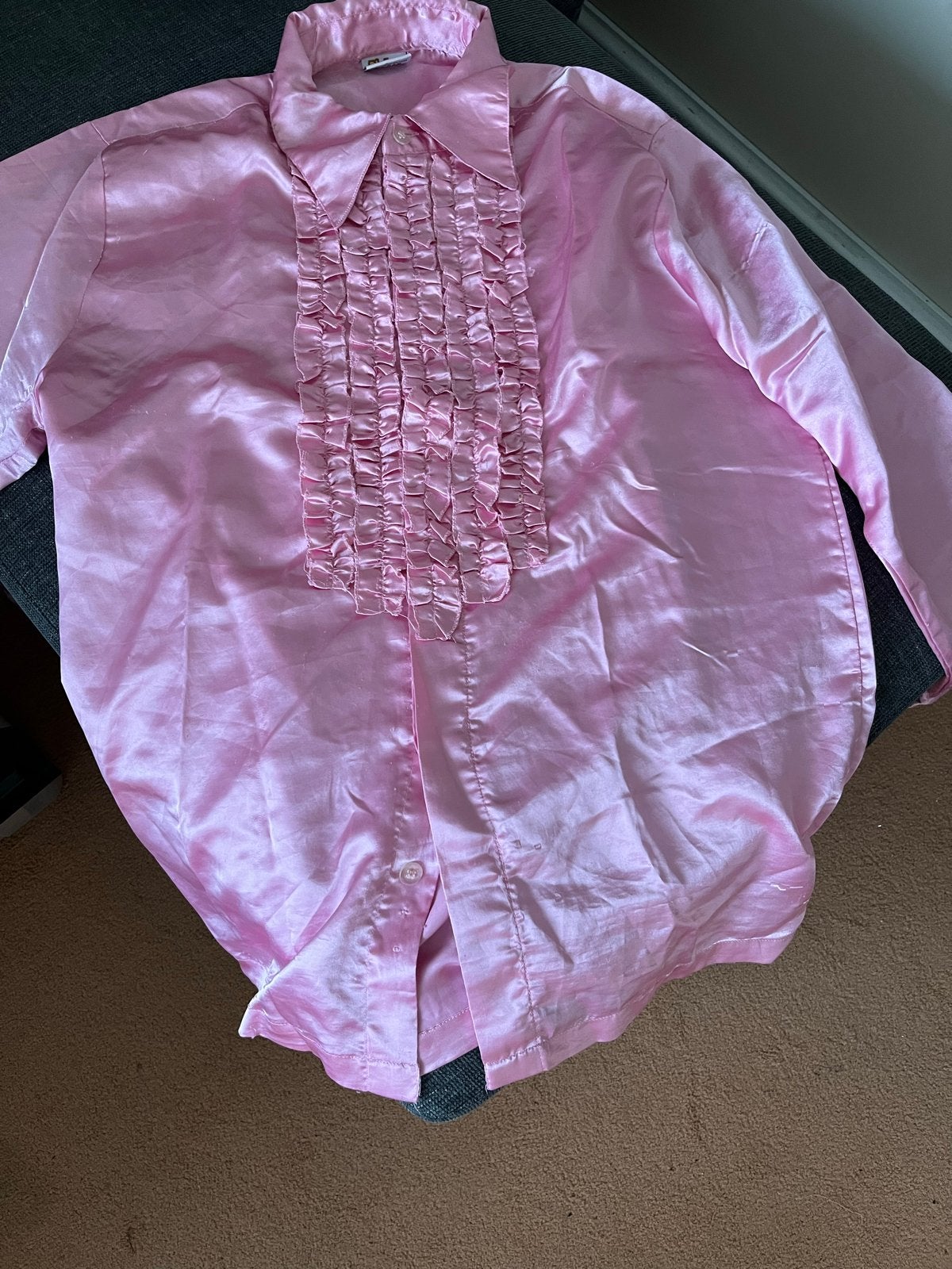 Roze satijnen overhemd met ruches - Maat M, Ophalen of Verzenden, Zo goed als nieuw, Roze, Halswijdte 39/40 (M)