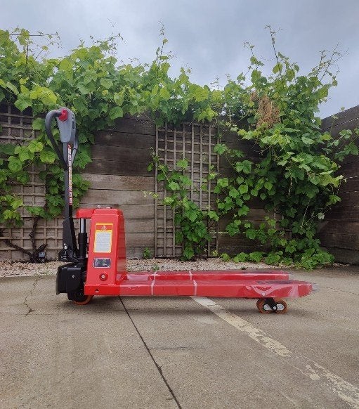 palletwagen  nieuw manueel 245 elektrisch 899 €, Nieuw, Ophalen of Verzenden, 30 tot 70 mm, Lintzaag