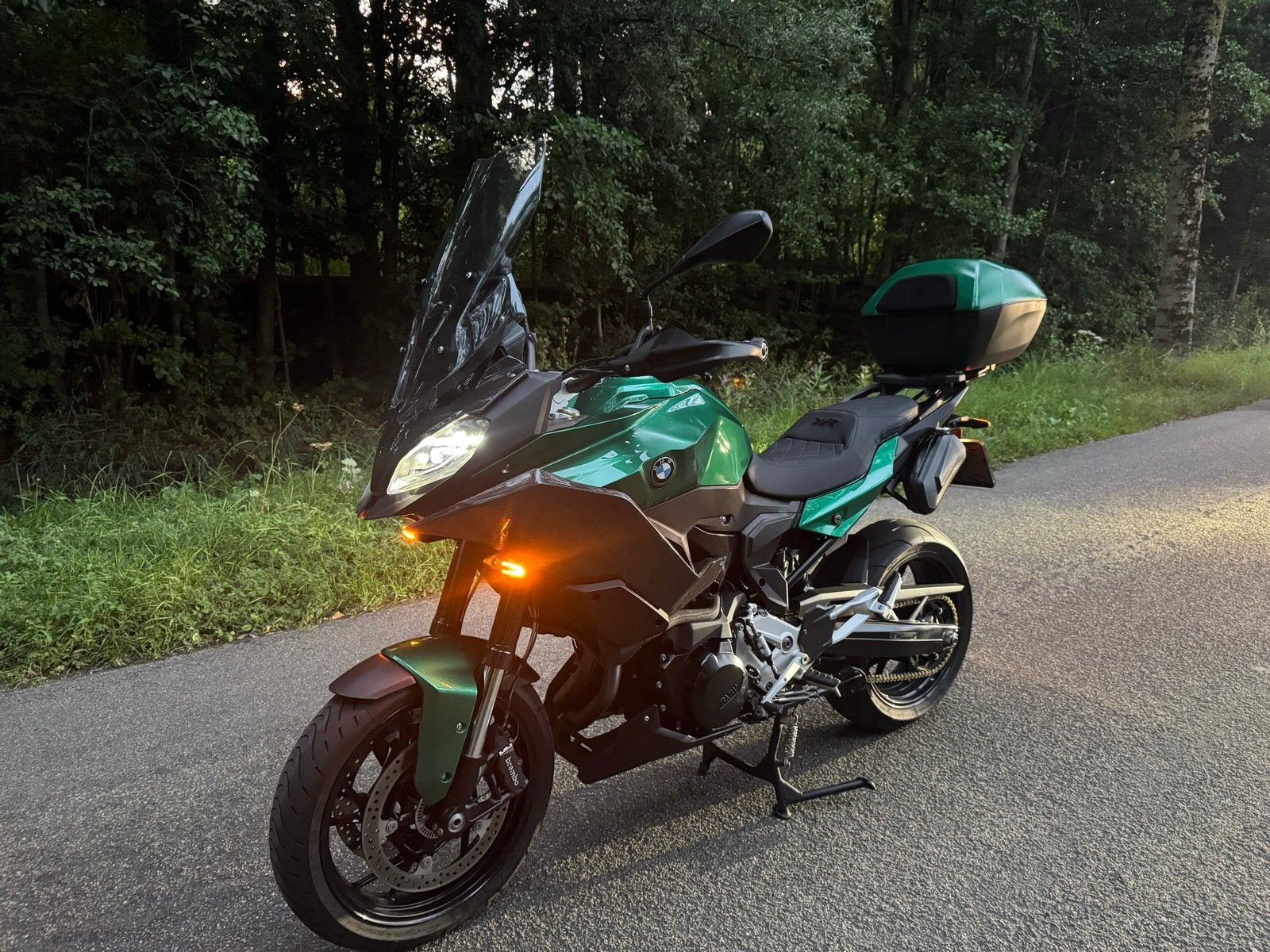 BMW F900 XR ISLE OF MAN groen M kleur met topkoffer, 2 cilinders, Sportuitlaat, Gebruikt, 900 cc