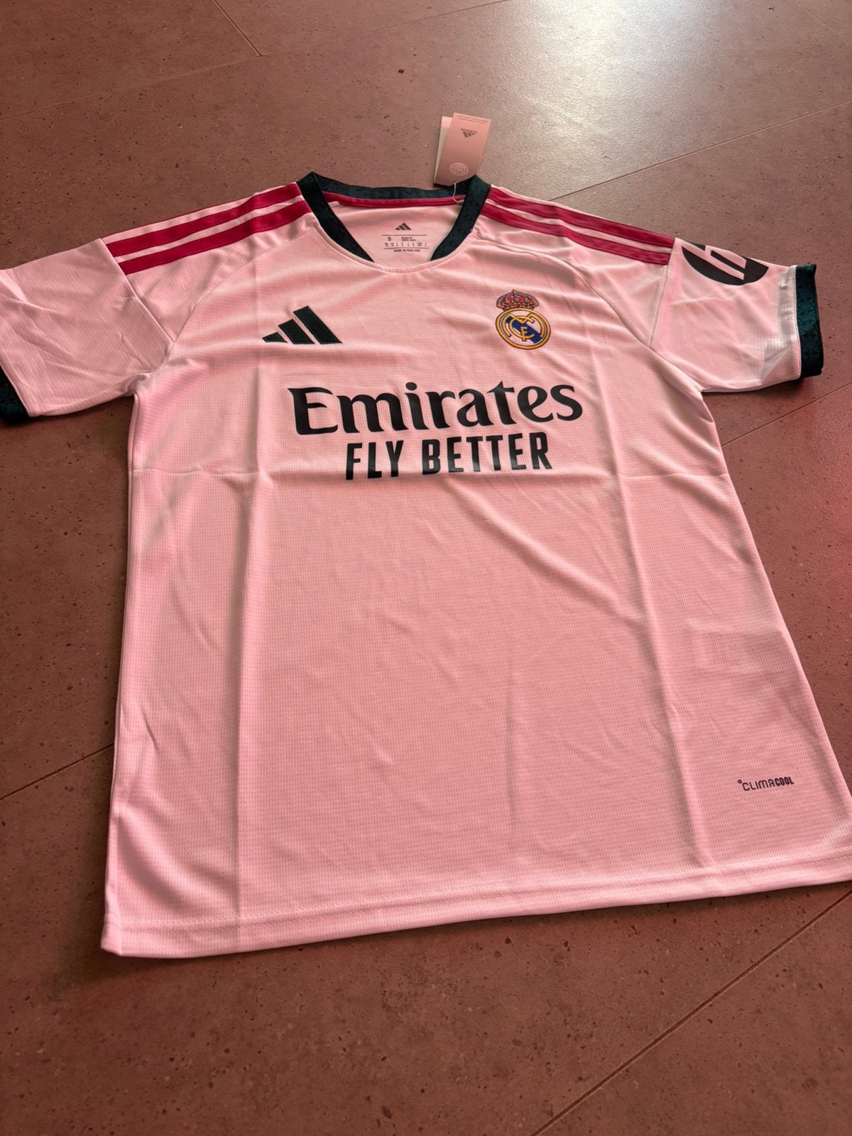 Real madrid 26/27 shirt, Ophalen of Verzenden, Zo goed als nieuw, Shirt