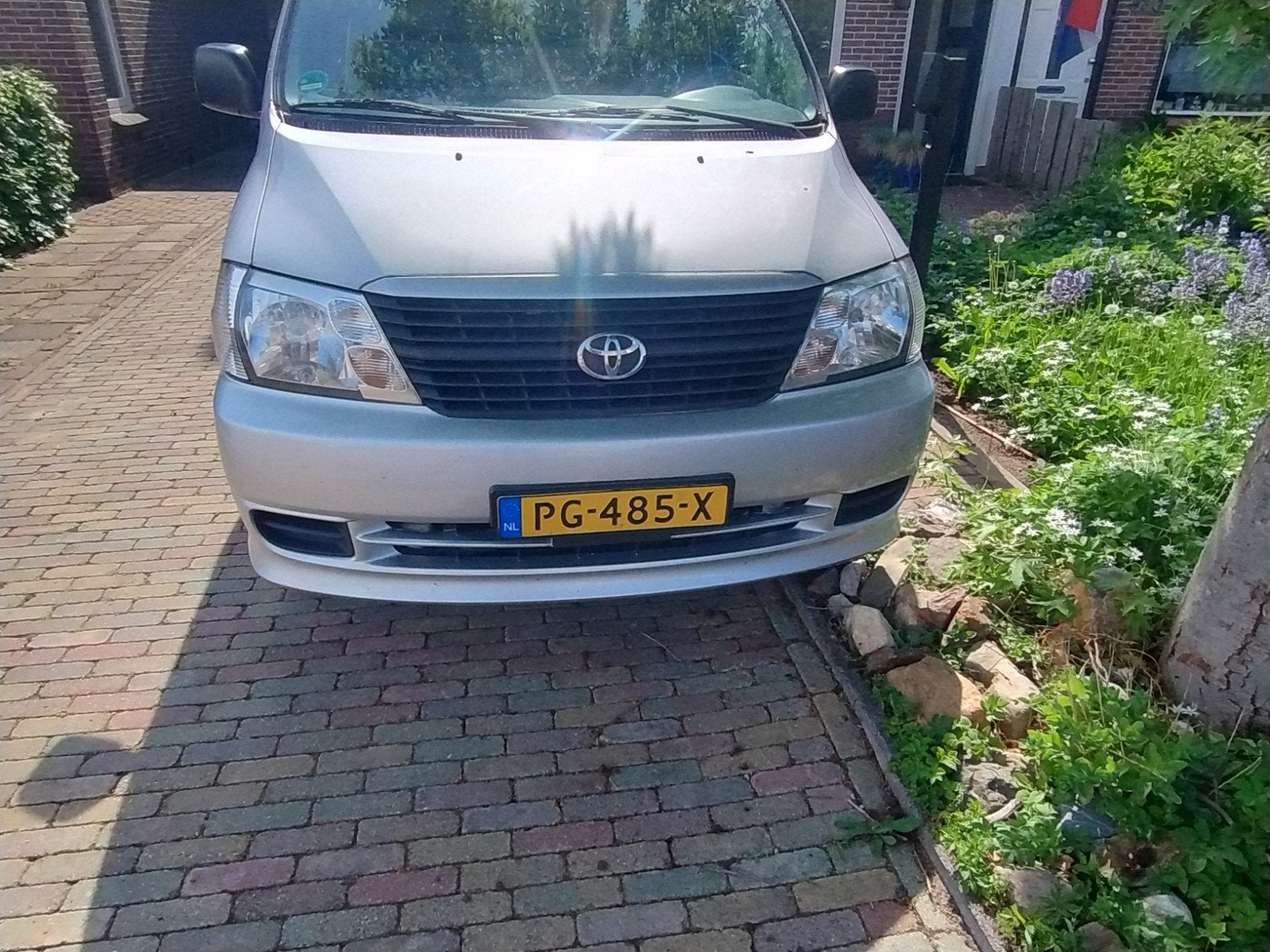 Camper op basis van Toyota HiAce, Overige modellen, 2000 kg, Origineel Nederlands, 9 stoelen