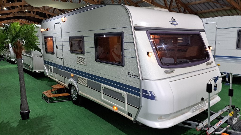Hobby De Luxe 495 UK Voortent/Stapelbed, Dwarsbed, Hobby-Wohnwagenwerk Ing. Harald Striewski GmbH, Hobby, Ringverwarming