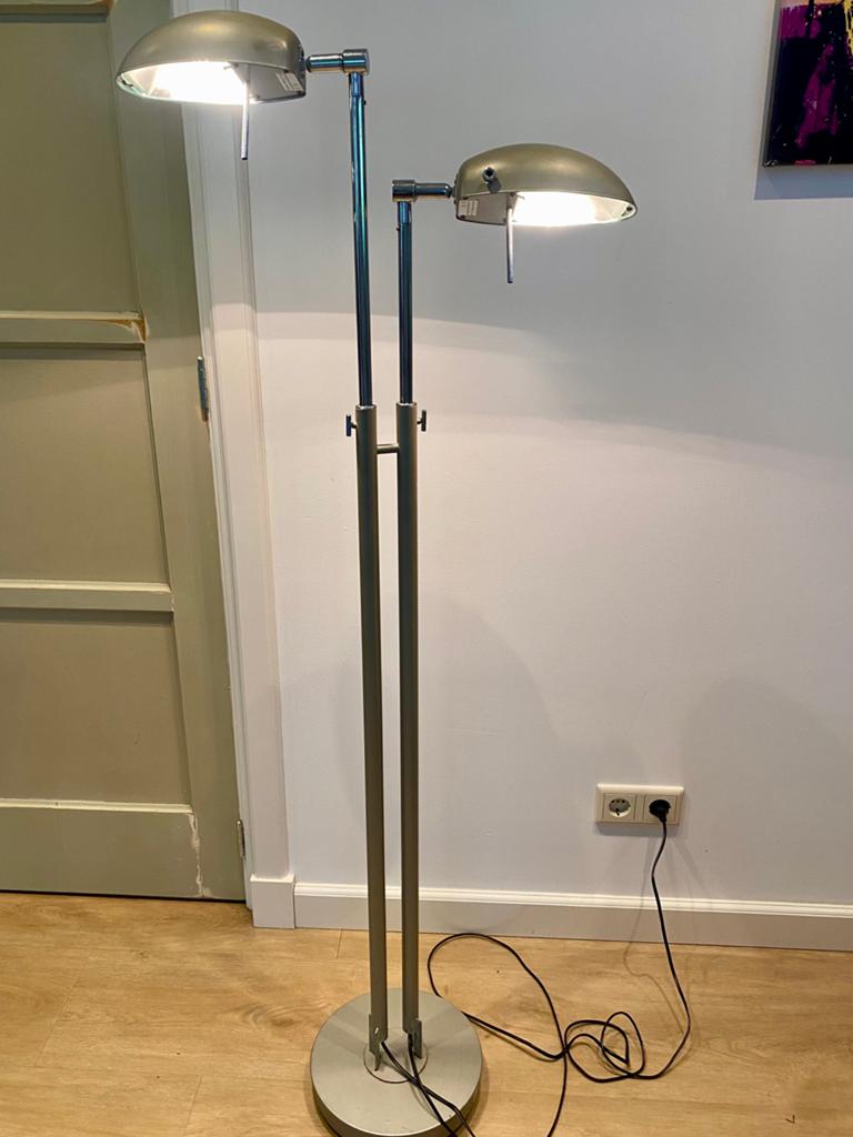 Mooie staande IKEA-schemerlamp, Huis en Inrichting, Lampen | Vloerlampen, Ophalen, Gebruikt, Metaal, 150 tot 200 cm