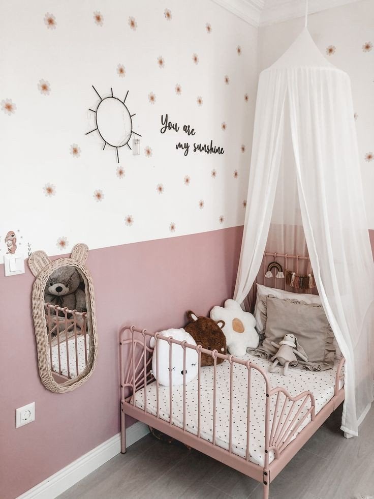 IKEA MINNEN uitschuifbaar kinderbed - Roze, Verstelbaar, 190 cm of minder, Zo goed als nieuw, 80 cm