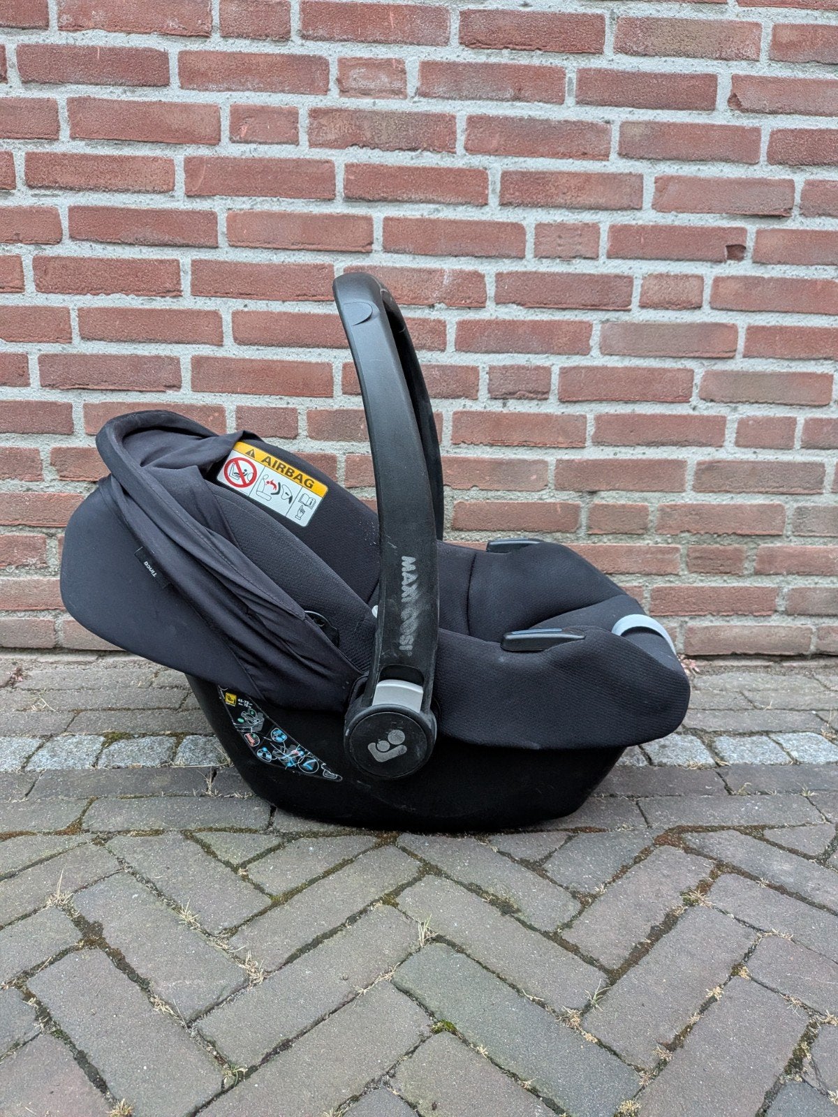 Maxi-Cosi Tinca autostoel met 2 adapters, Ophalen of Verzenden, 0 t/m 13 kg, Maxi-Cosi, Gebruikt