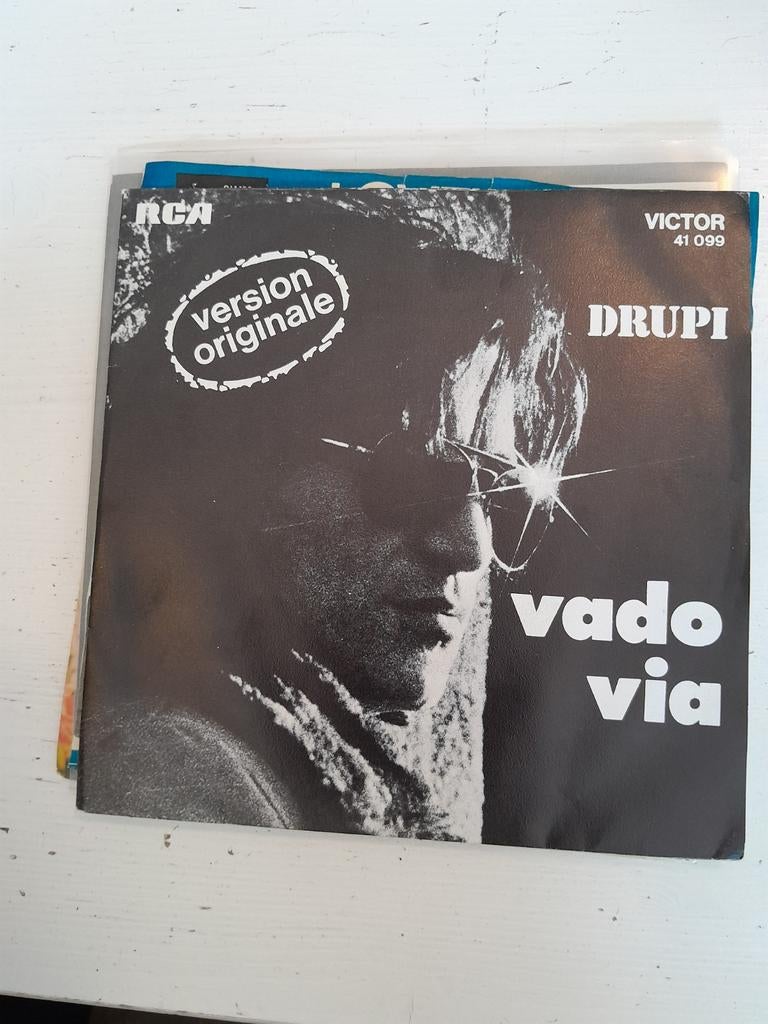 Drupi 7 inch vado via, Ophalen of Verzenden, Zo goed als nieuw, Pop