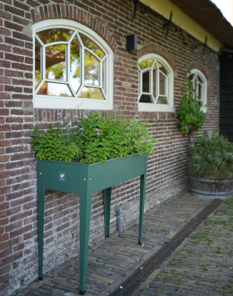 Urbun Garden Standard Kweektafel - groen - Herstera, Tuin en Terras, Kweekspullen, Ophalen, Gebruikt, Kweektafel