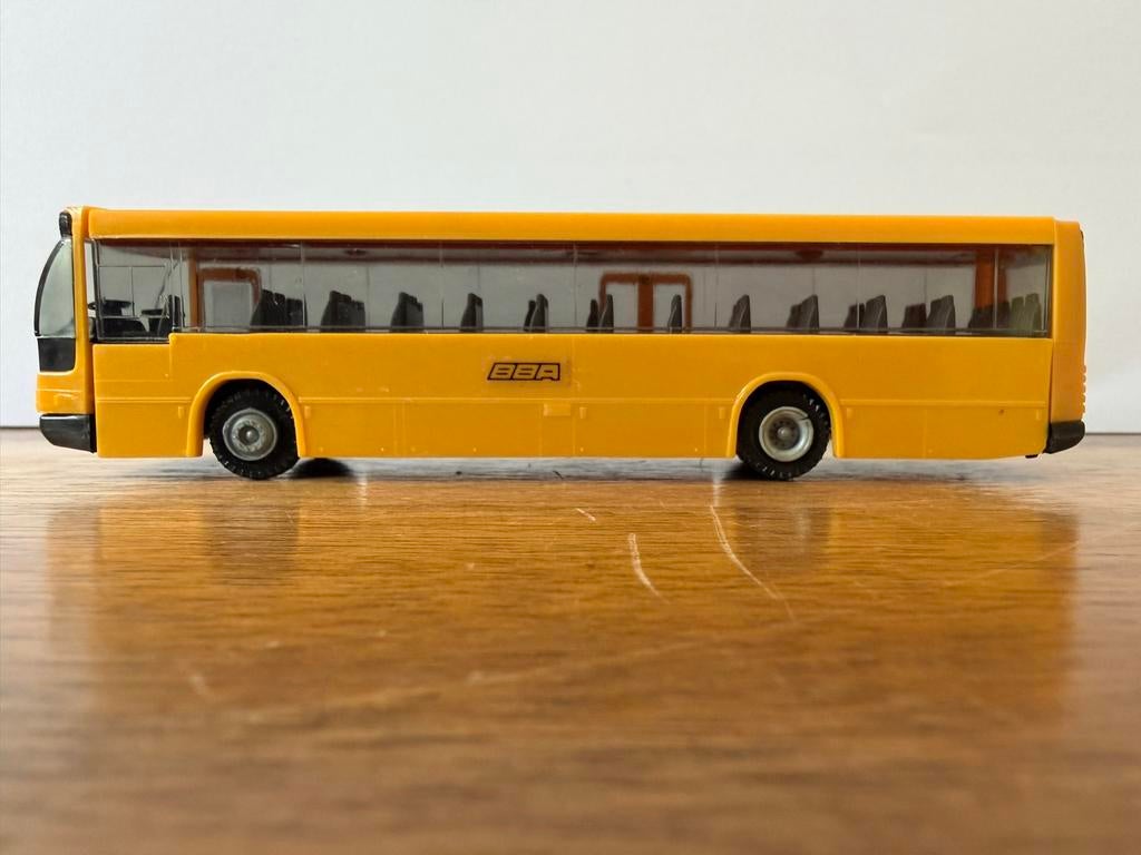 Limo Cars Den Oudsten BBA modelbus, Hobby en Vrije tijd, Ophalen of Verzenden, Zo goed als nieuw