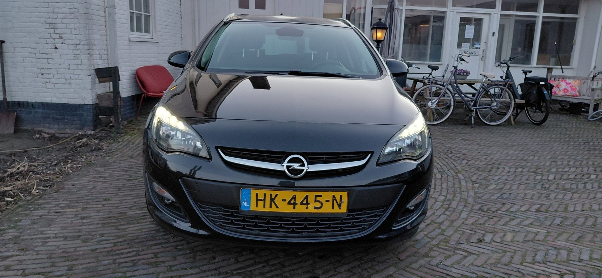 Opel Astra Sports Tourer 1.4 Turbo Blitz Prachtige auto 120, Auto's, Stof, Gebruikt, 4 cilinders, Met garantie (alle)