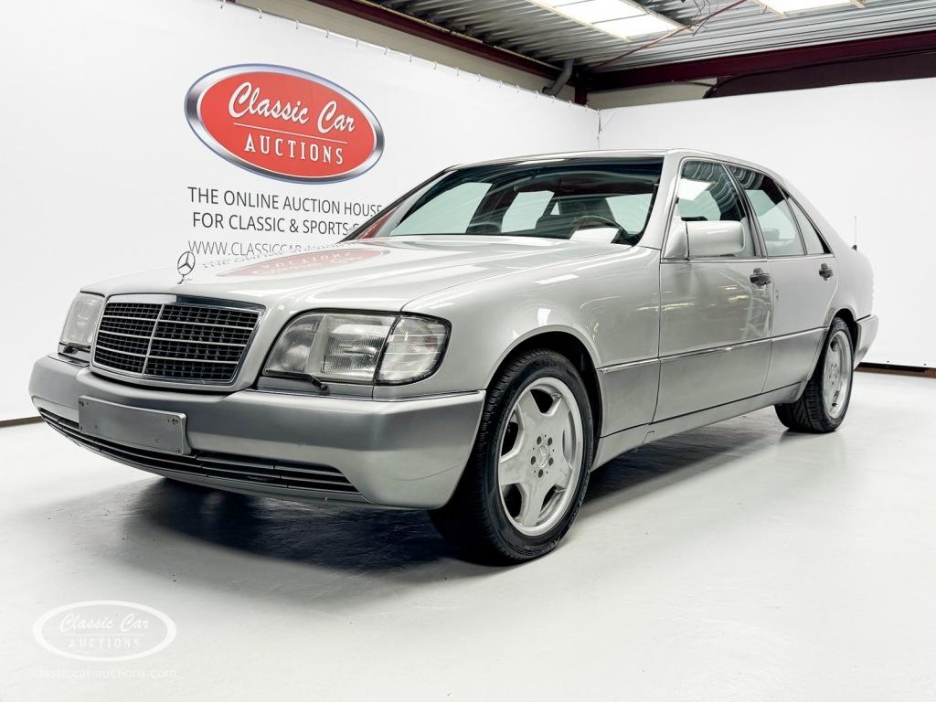 Mercedes-benz 300 SE  - ONLINE AUCTION, Automaat, Mercedes-Benz, Bedrijf, Zilver of Grijs