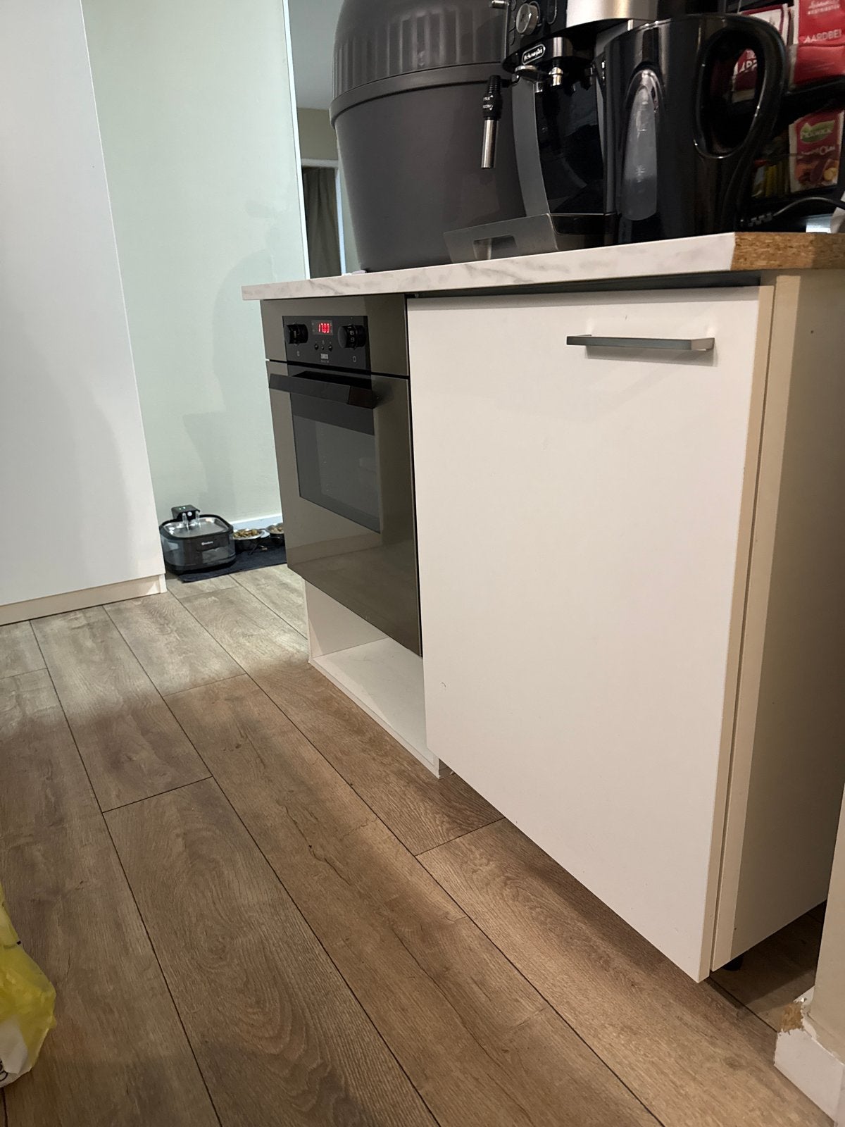 Keukenblokje met inbouw oven van Zanussi, Witgoed en Apparatuur, Ophalen, Gebruikt, Oven, Zanussi