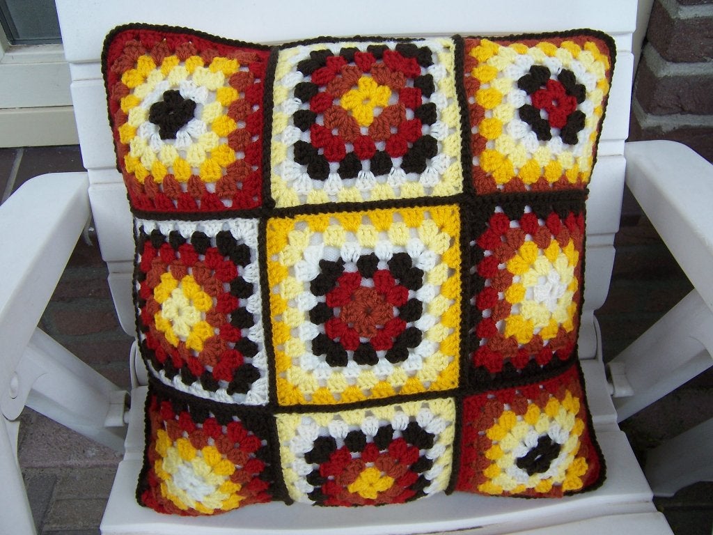 SALE Granny square kussens, Ophalen of Verzenden, Nieuw, Haken, Overige typen