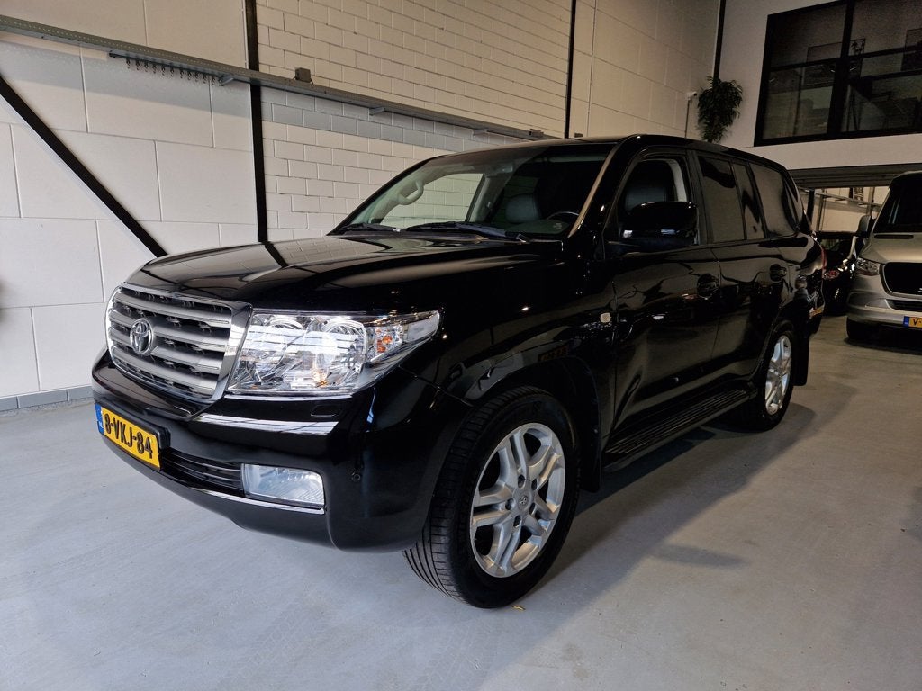 Toyota LandCruiser V8 4.5 V8 D-4D Executive Grijs kenteken, Auto's, Automaat, Euro 5, Gebruikt, 8 cilinders