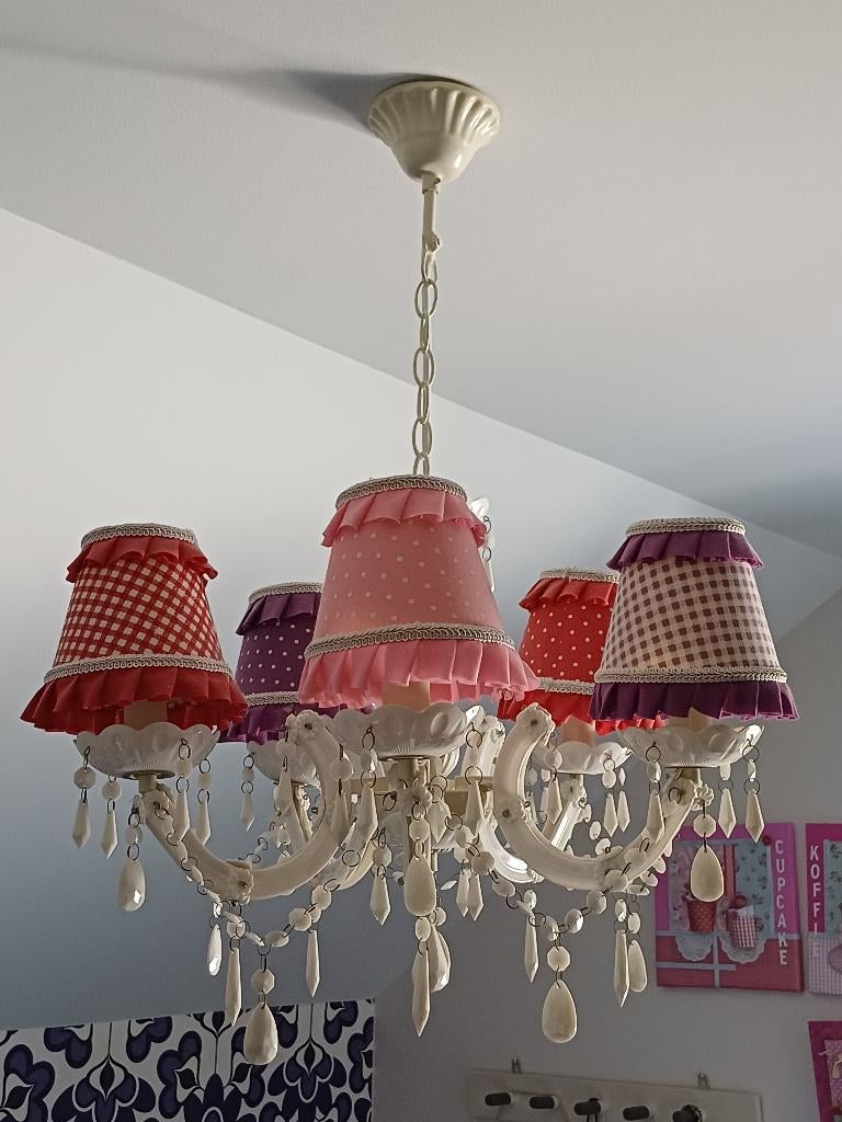 Hanglamp/ Kroonluchter met verschillende stoffen kapjes, Ophalen, Gebruikt, Overige materialen