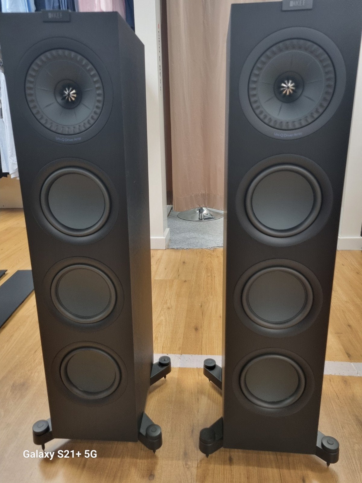 ✅KEF Q750 Vloerstaande Luidsprekers - Zwart (Nette Staat), Audio, Tv en Foto, Luidsprekers, Stereo speakers, -, -, Zo goed als nieuw