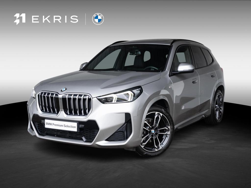 BMW X1 sDrive18i | M Sportpakket | Travel Pack | Driving Ass, Gebruikt, Met garantie (alle), Bedrijf, 3 cilinders