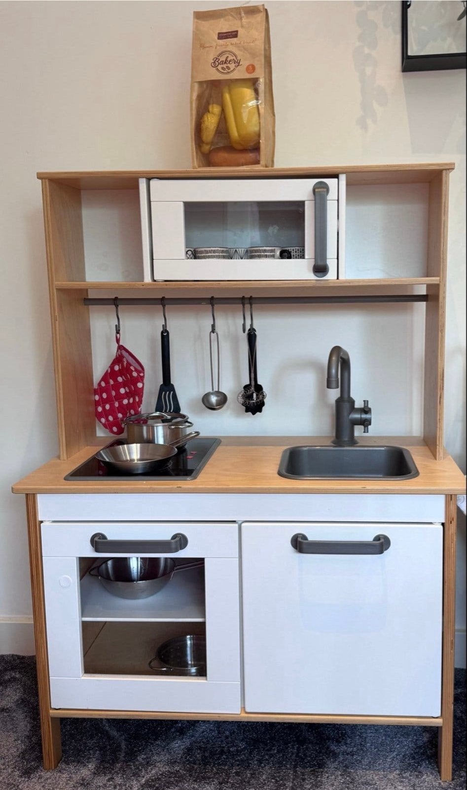 IKEA Duktig speelkeuken met magnetron en accessoires, Ophalen, Zo goed als nieuw, Hout, Speelkeuken