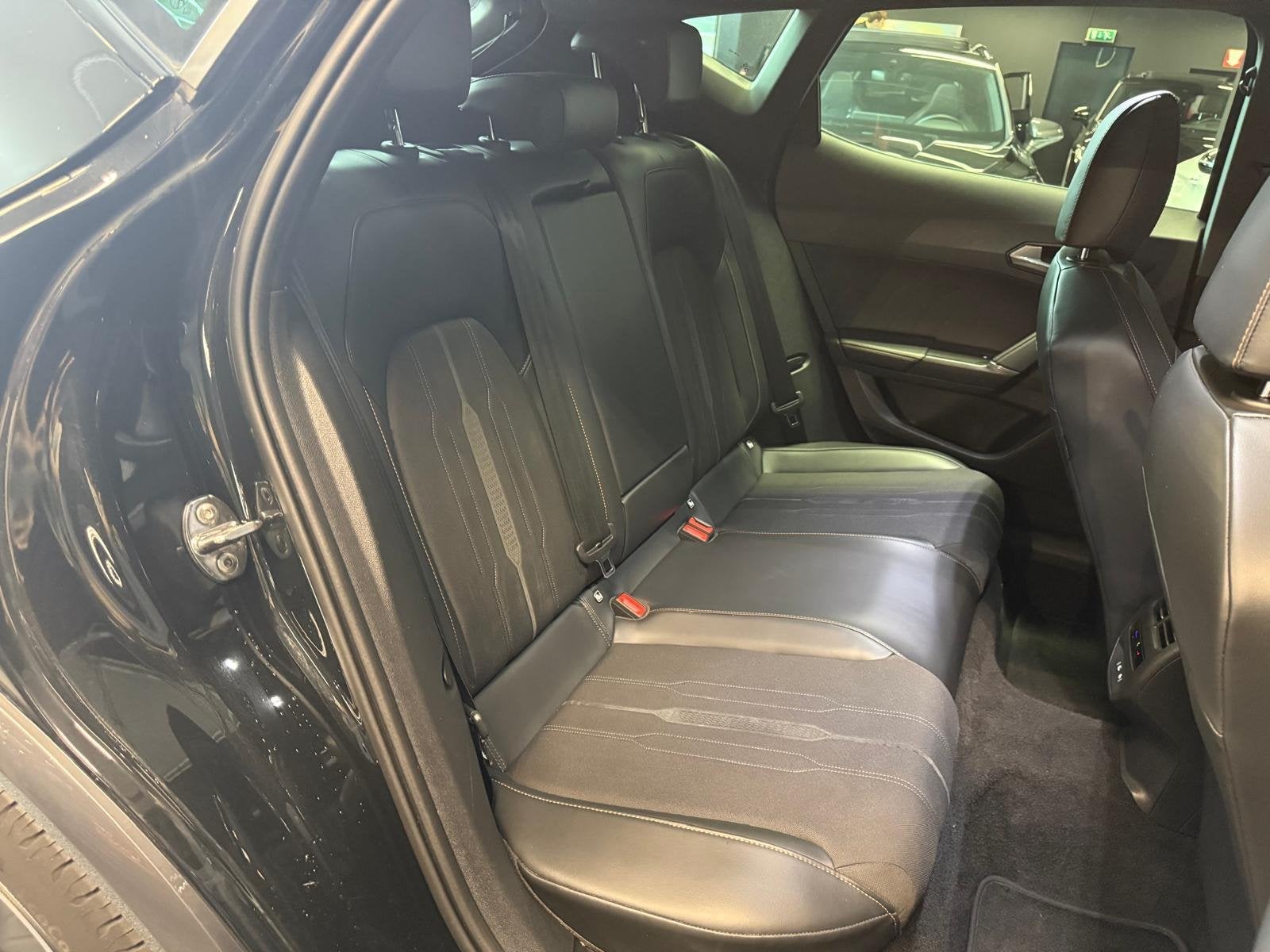 Cupra Formentor 1.5 TSI |PANO|LANEASSIST|CAMERA|CARPLAY|KEYL, Auto's, 730 kg, Euro 6, 4 cilinders, Leder en Stof