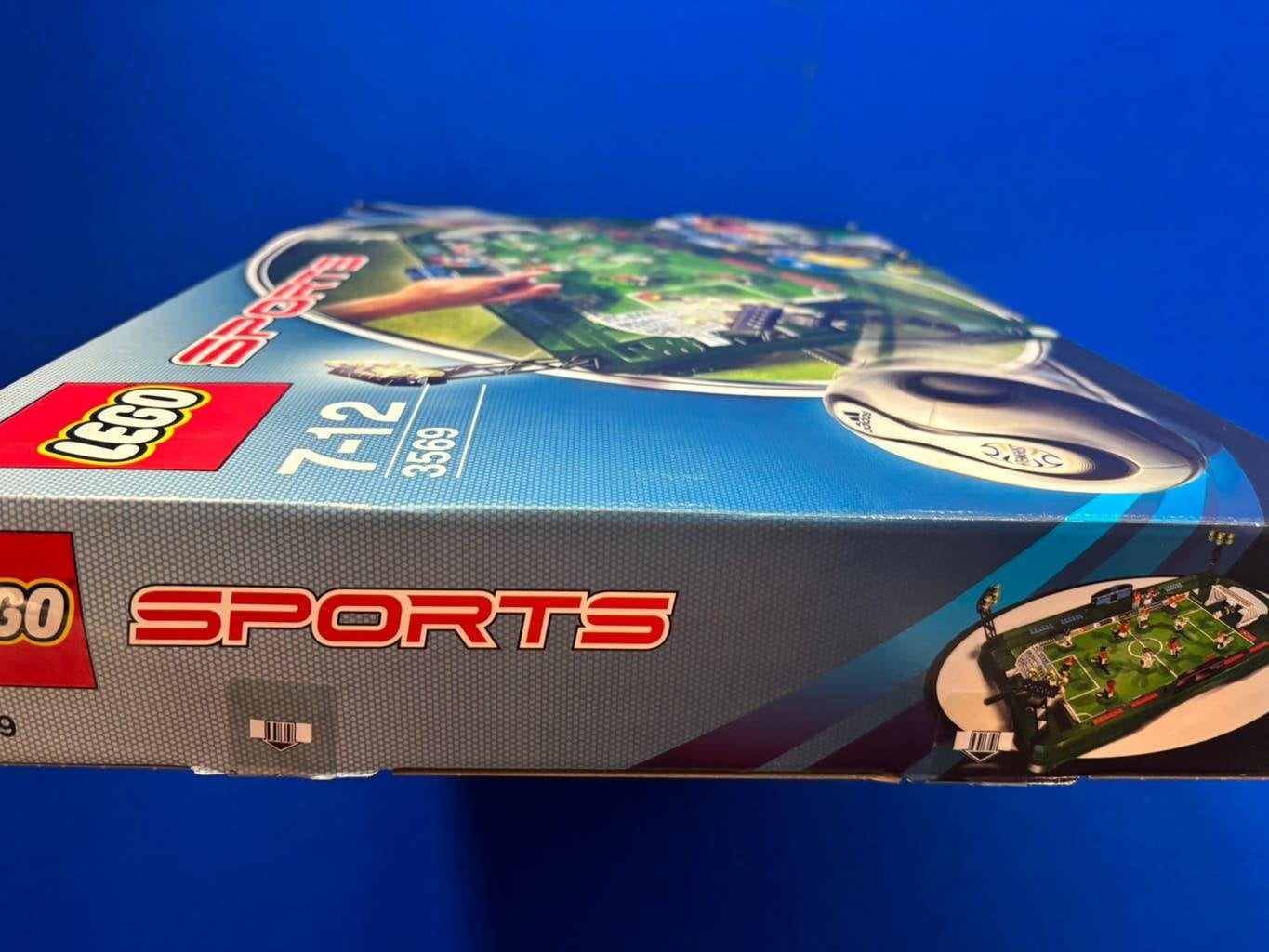Foto 8 van Lego Sports nr 3569 / Nieuw / Voetbalveld