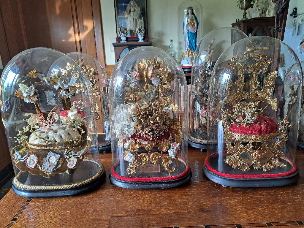 Diverse collectie glazen vazen en schalen Stolpen met Inhoud, Ophalen