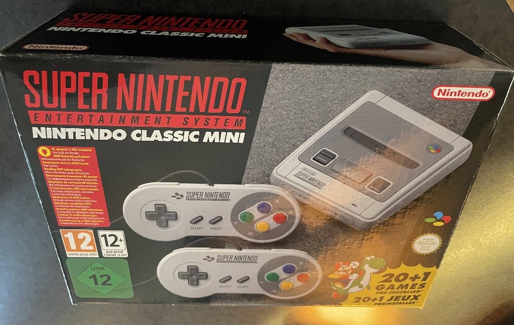 Nintendo Classic Mini: SNES (21 games), Spelcomputers en Games, Spelcomputers | Nintendo Super NES, Ophalen of Verzenden, Zo goed als nieuw