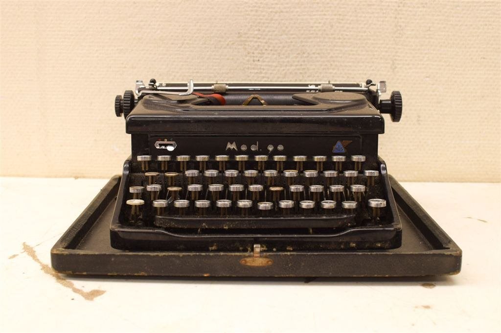 Mediqo typemachine 46736, Ophalen of Verzenden, Gebruikt