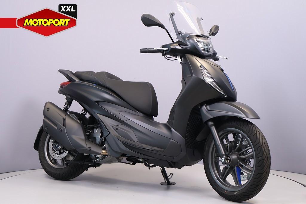 Piaggio BEVERLY 400 S (bj 2026), Motoren, Scooter, Bedrijf, Piaggio Vespa B.V., Minervum 7272
4817 ZM  Breda, NL