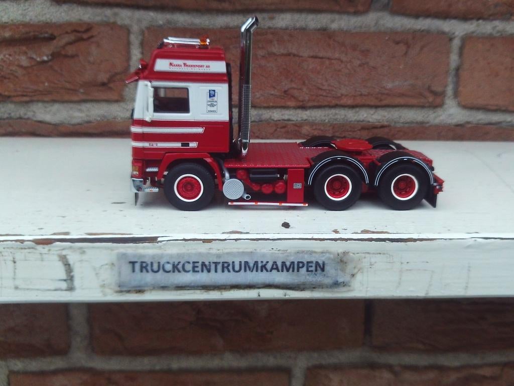 WSI  Volvo  F12  Globetrotter  6 x 2  van  Kaasa.