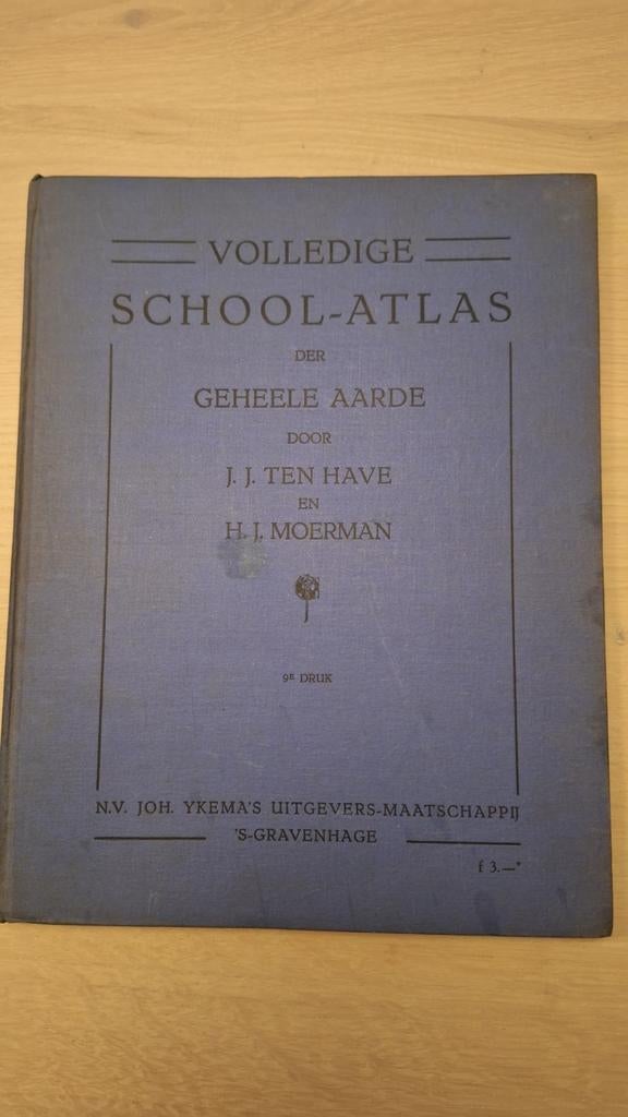 Volledige School-Atlas der Geheele Aarde  1931, Boeken, Gelezen, Overige atlassen, Ophalen of Verzenden, 1800 tot 2000