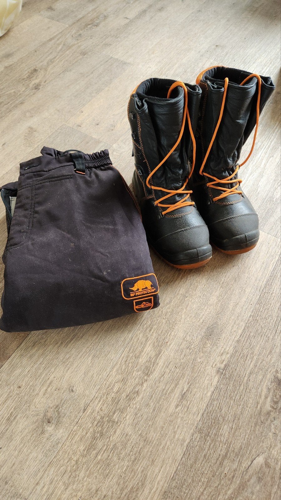 Zaagbroek en zaagschoenen, Ophalen of Verzenden, Zo goed als nieuw, SIP PROTECTION