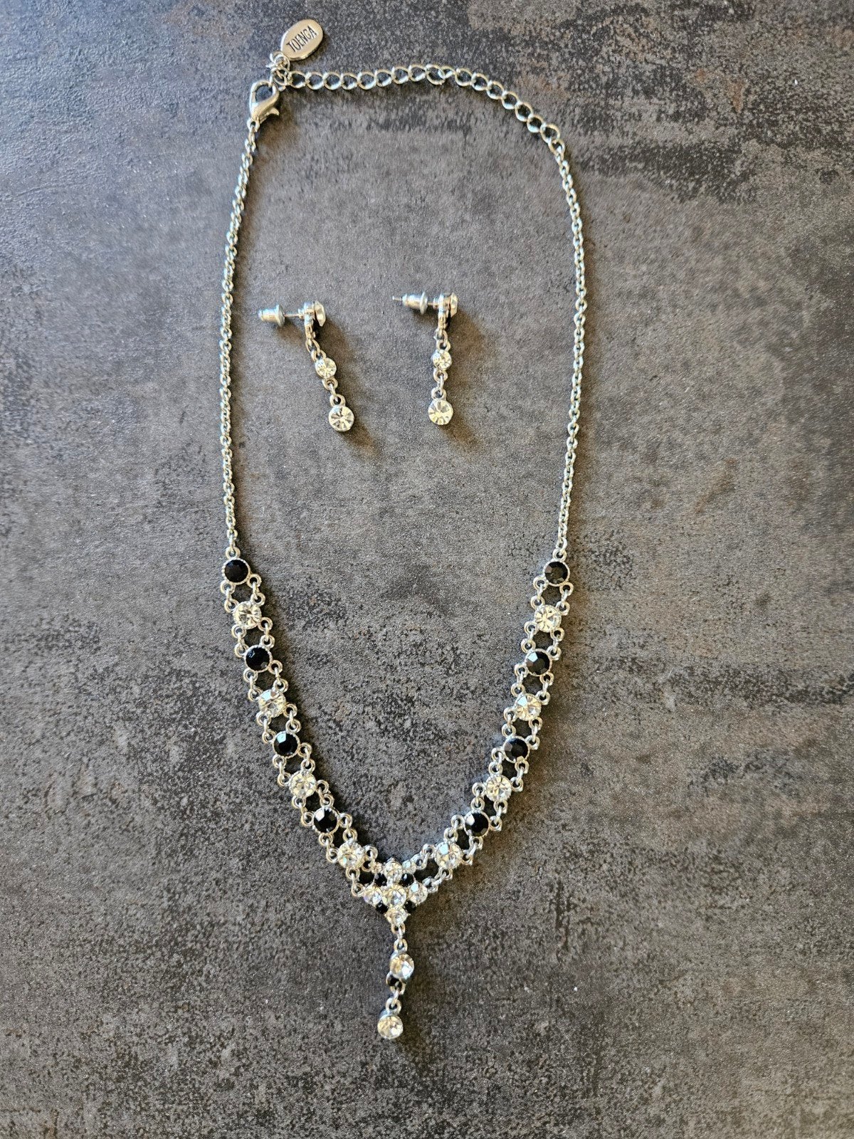 Toenga Sieradenset: Ketting en Oorbellen met Strass, Ophalen of Verzenden