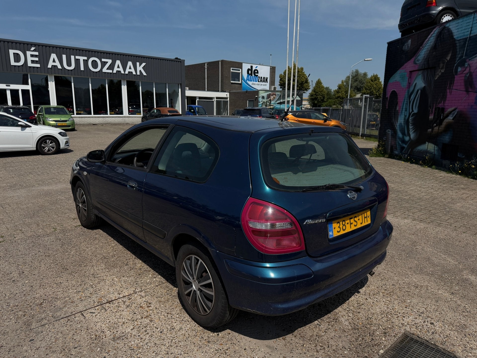 Nissan Almera 1.8 Ambience Incl NW Keuring, Auto's, Gebruikt, 4 cilinders, Blauw, Origineel Nederlands