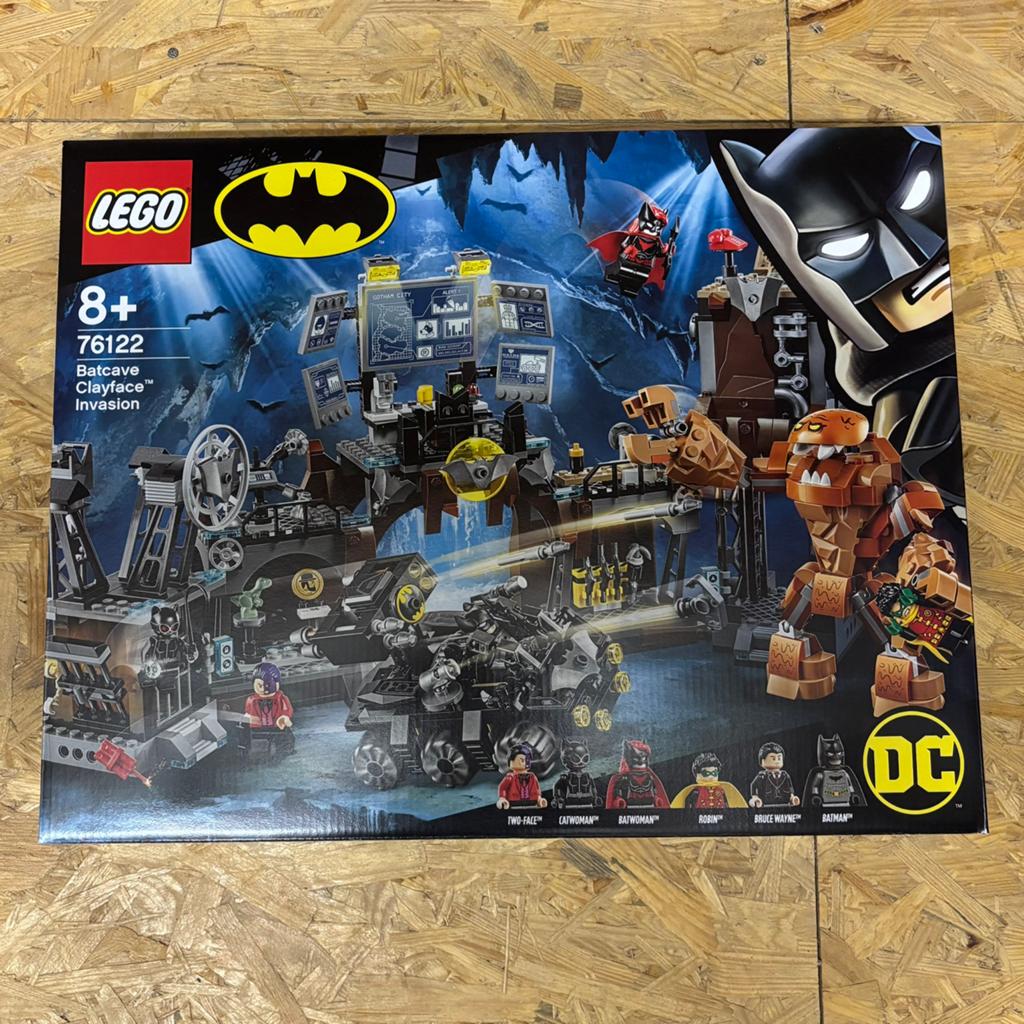 Lego Batman Batcave Clayface Invasion - 76122 (ONGEOPEND), Overige thema's, Nieuw, Ophalen of Verzenden, Complete set