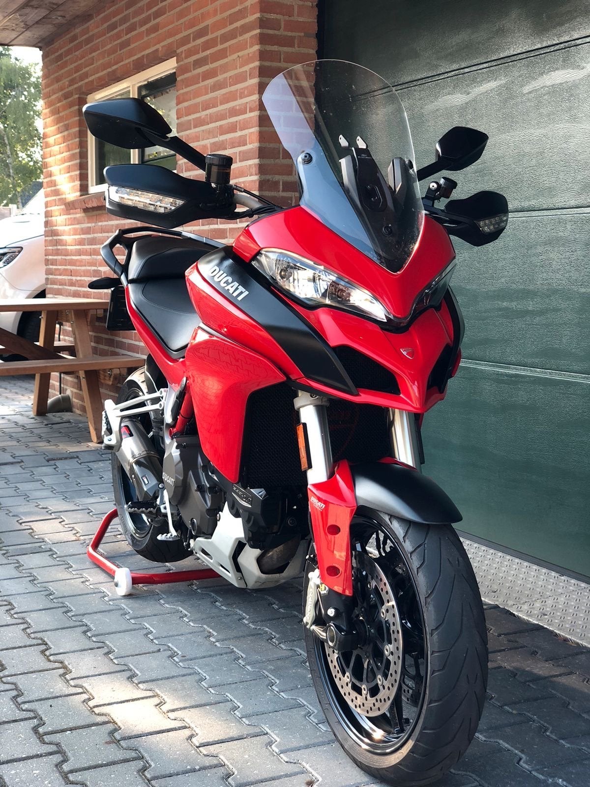 Ducati Multistrada met Termignoni uitlaat en Garmin Zumo, Motoren, Sportuitlaat, Gebruikt, Particulier, Toermotor