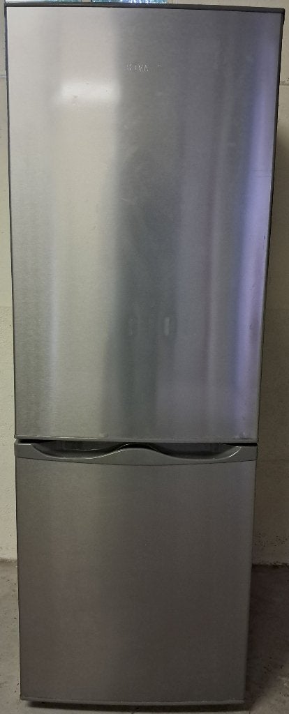 Koelvriescombinatie A+++, 165L, RVS look, prima staat, Ophalen, 150 tot 200 liter, Gebruikt, Met aparte vriezer