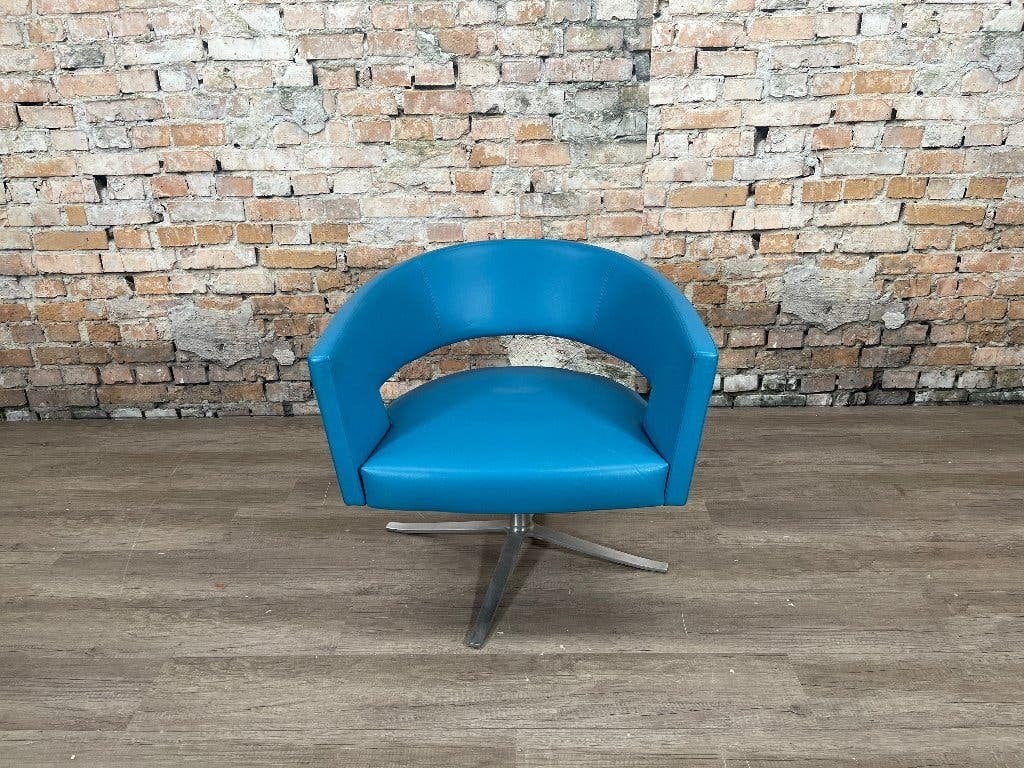 Montis Turner – Blauw leer | Gerard van den Berg, Ophalen, Gebruikt, Minder dan 75 cm, Design