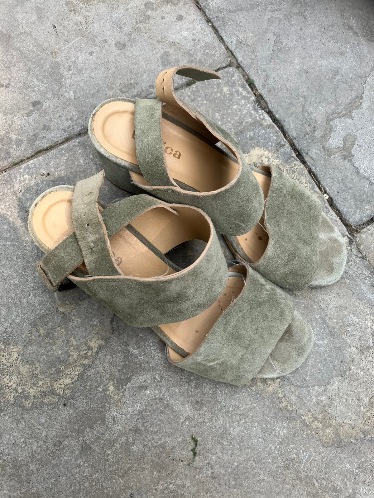 L amica mt 37 grijs, Ophalen of Verzenden, Zo goed als nieuw, Grijs, Sneakers of Gympen