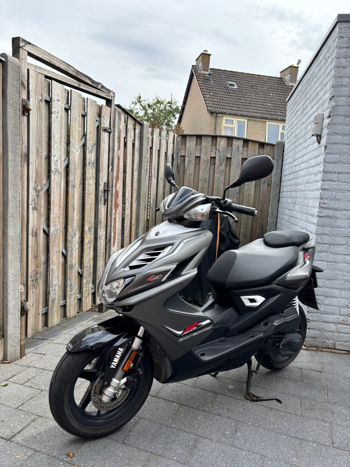 Yamaha Aerox 50 4T uit 2016, Fietsen en Brommers, Scooters | Yamaha, Ophalen, Gebruikt, Aerox, Benzine
