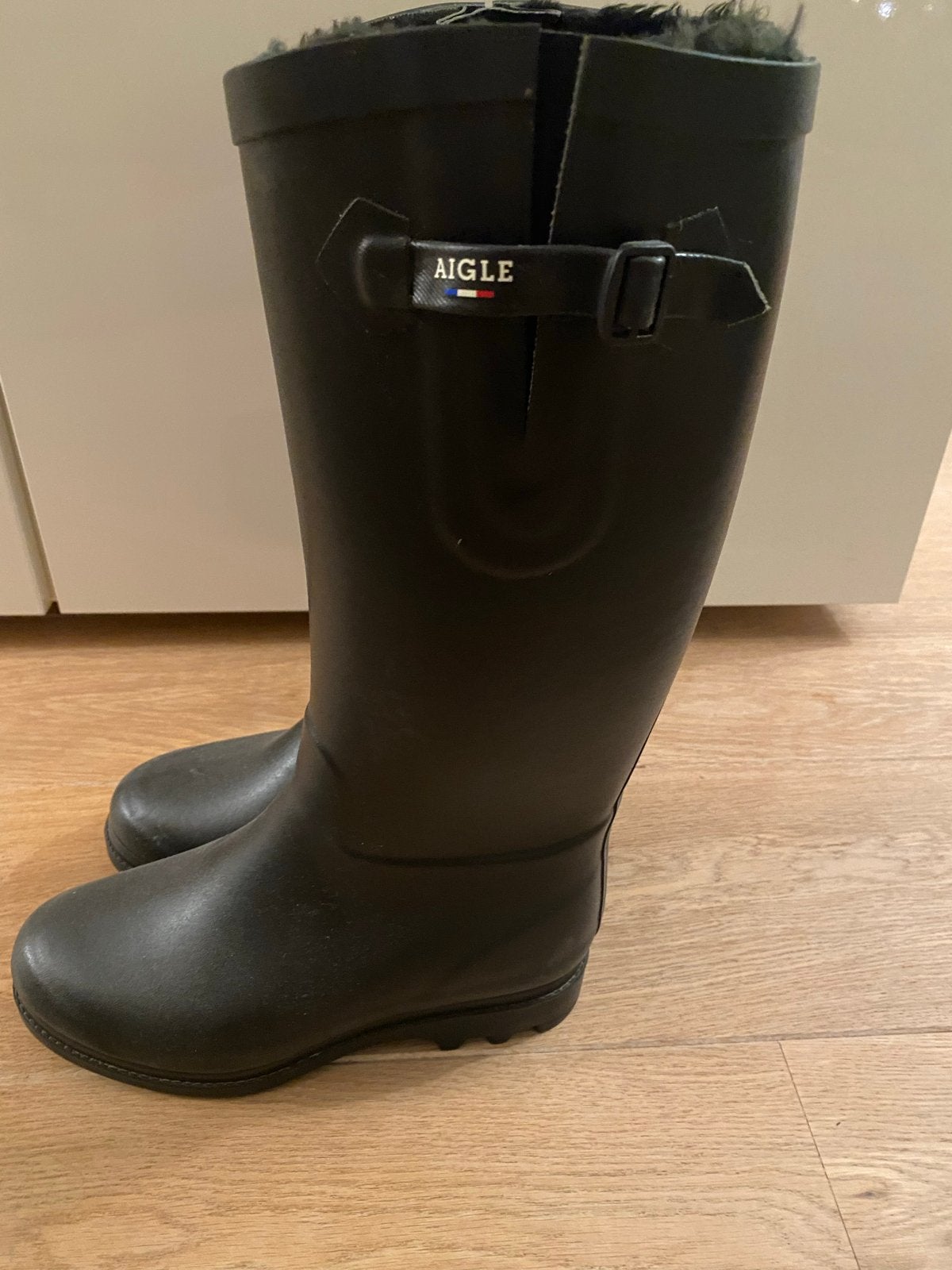 Aigle laarzen gevoerd maat 40, Ophalen of Verzenden, Zo goed als nieuw, Zwart, Lage of Enkellaarzen