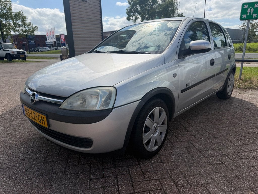 Opel Corsa €1649,-1.2-16V Njoy Apk 06/2027 5drs INRUIL IS, Auto's, Voorwielaandrijving, Gebruikt, 31 €/maand, Origineel Nederlands
