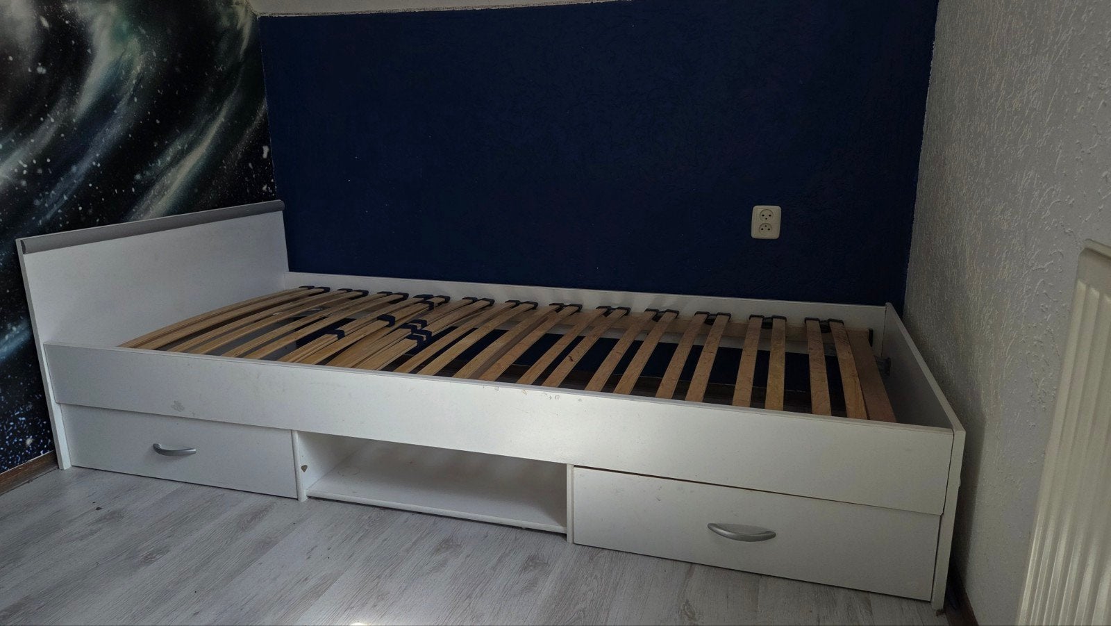 Tienerbed 90x200 met lattenbodem (2 stuks beschikbaar), Ophalen, Gebruikt, 90 cm, Eenpersoons