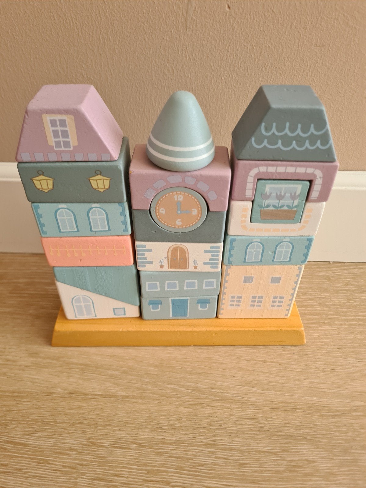 Houten stapelblokken stadshuisjes - pastelkleuren, Ophalen