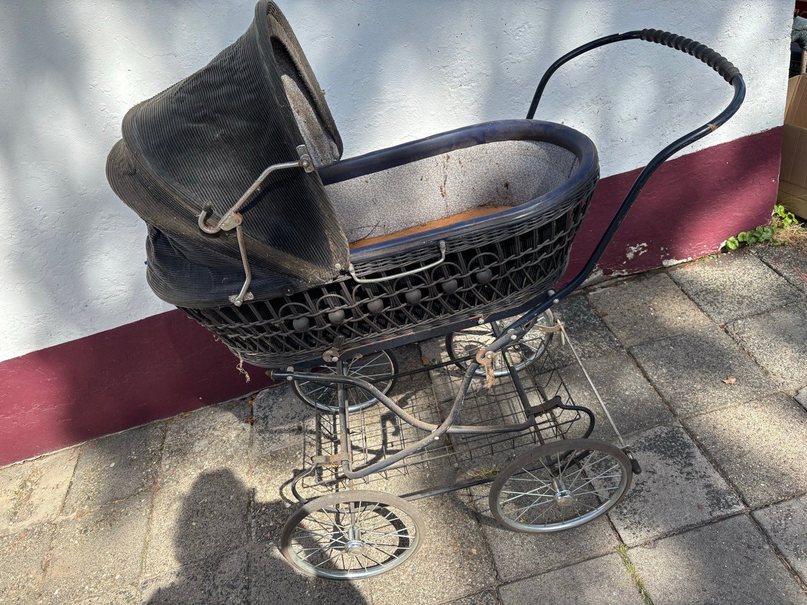 Antieke kinderwagen - Charmante vintage look, Ophalen of Verzenden