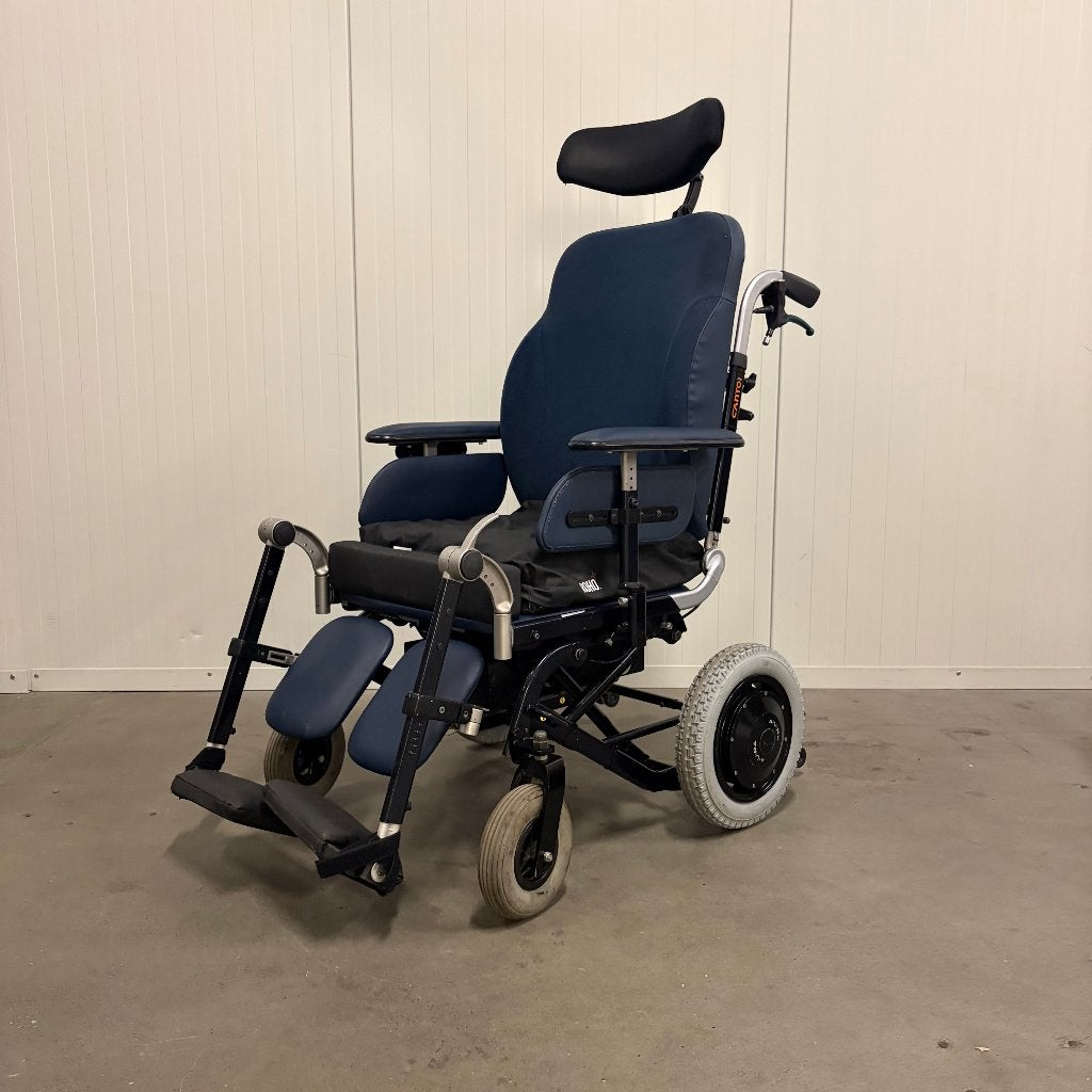 Canto NXT rolstoel met duwondersteuning