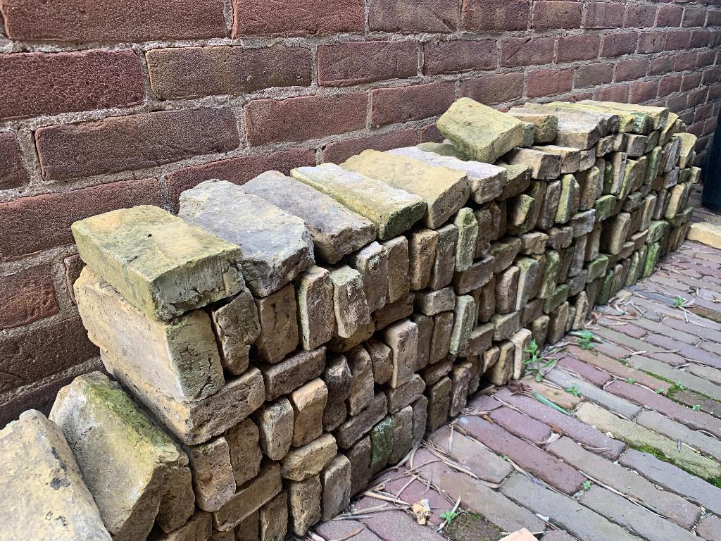 Te koop oude gele Waaltjes, Tuin en Terras, Ophalen, Gebruikt, Overige materialen, Overige typen
