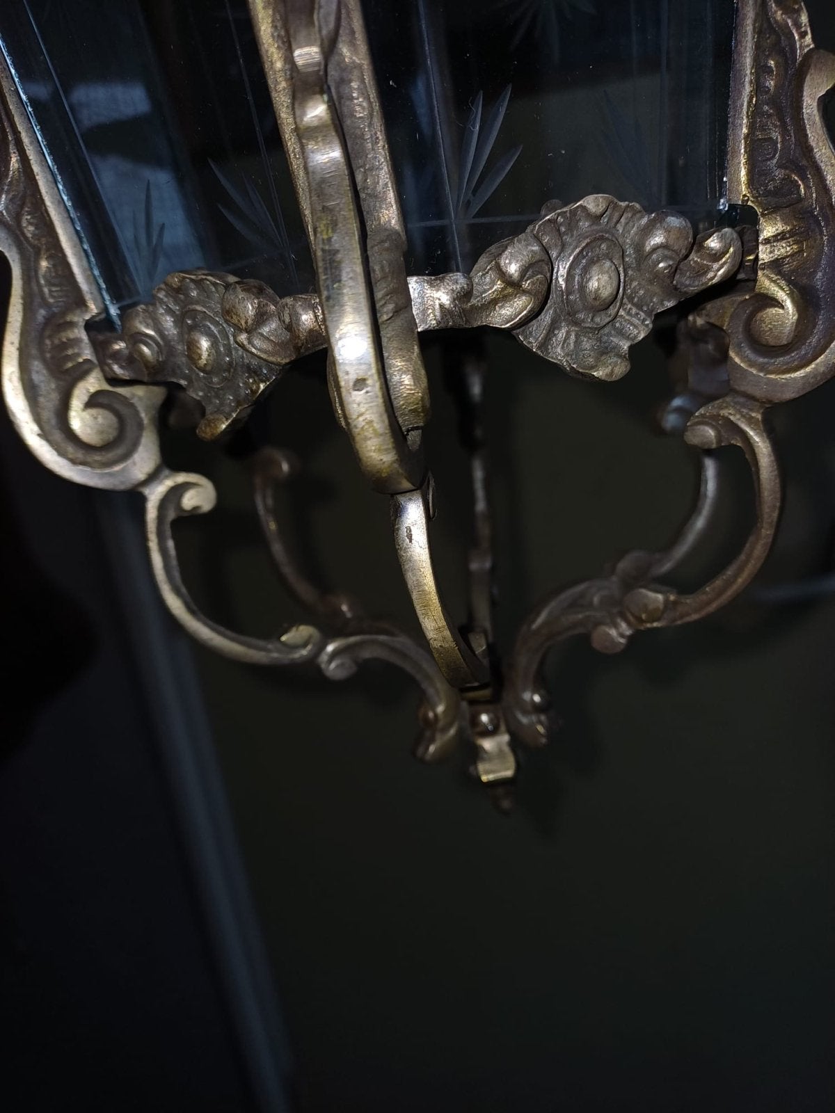 Antieke hanglamp met geëtst glas en messing details, Ophalen