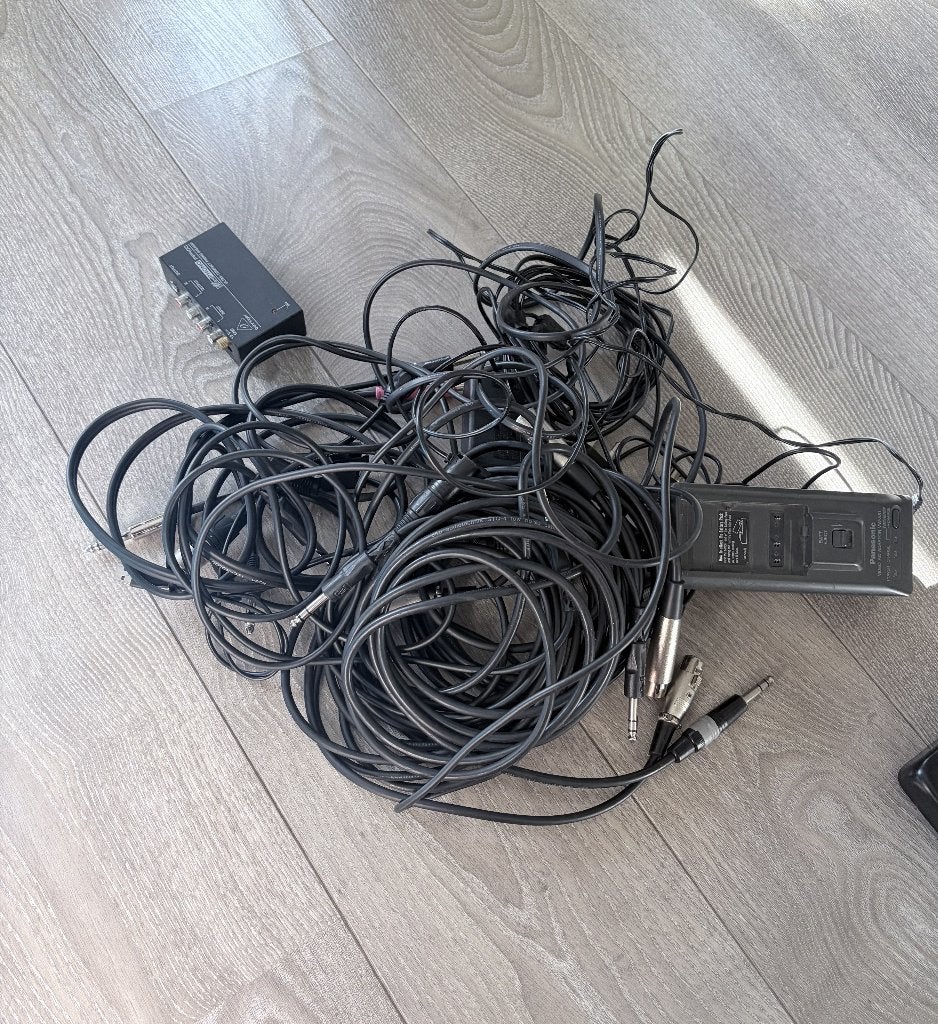 audio and power cables - not working, Audio, Tv en Foto, Ophalen, Niet werkend, Minder dan 2 meter, Overige kabels