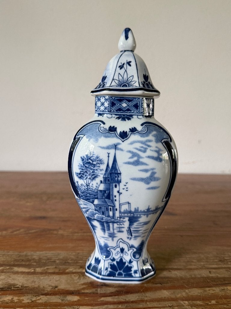 Dekselvaas / Urn - Antieke Mosa Maastricht dekselvaas, Antiek en Kunst, Ophalen of Verzenden